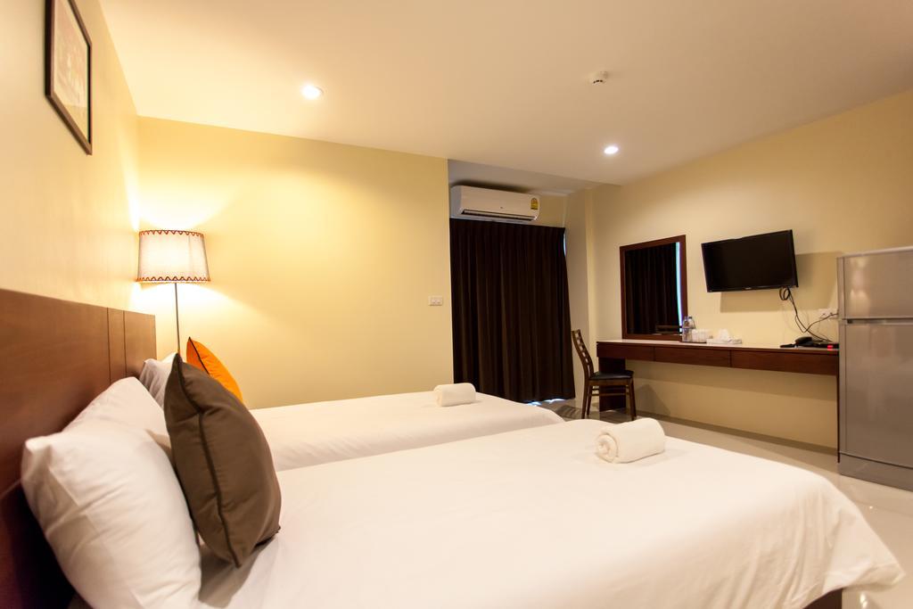 Jjw House Apartment Thalang Bagian luar foto